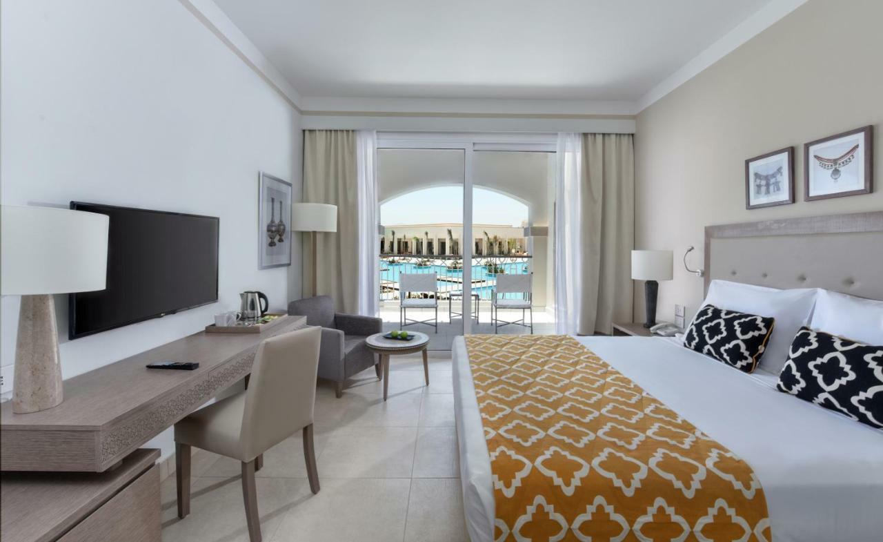 Steigenberger Resort Alaya Marsa Alam - Red Sea - Adults Friendly 16 Years Plus Coraya Bay Bagian luar foto A room at the hotel